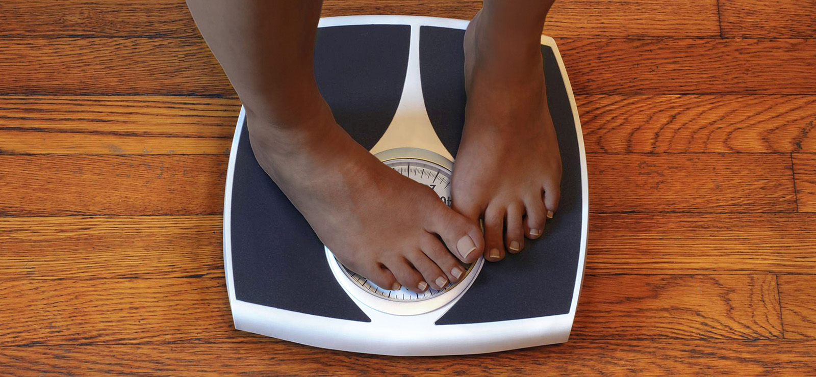 feet on a scale